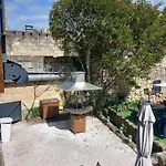 Les Logis Des Vignobles Sainte Emilion En Duplex N 1 Avec Terrasse *