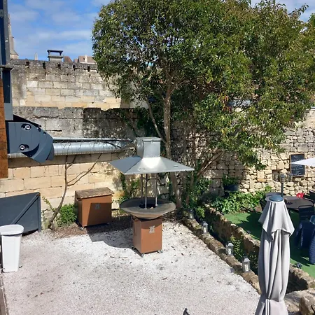 Les Logis Des Vignobles Sainte Emilion En Duplex N 1 Avec Terrasse *