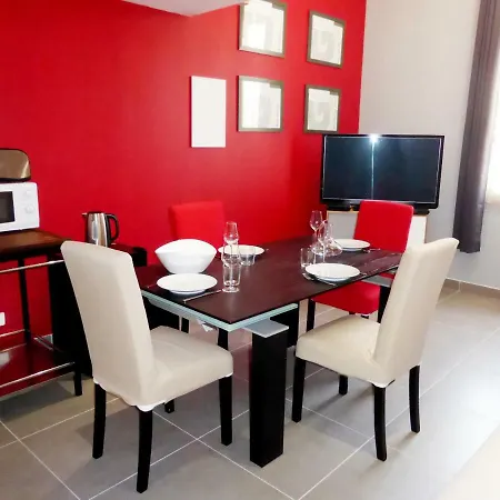 Les Logis Des Vignobles Sainte Emilion En Duplex N 1 Avec Terrasse Saint-Emilion