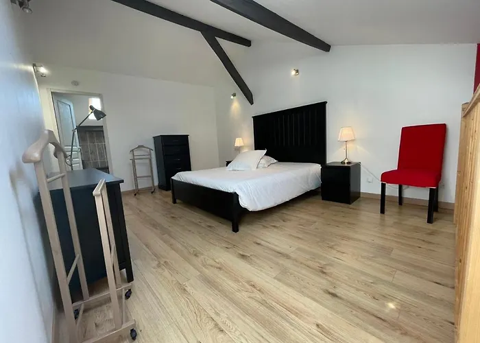 Appartement Les Logis Des Vignobles Sainte Emilion En Duplex N 1 Avec Terrasse Saint-Émilion