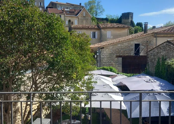 Appartement Les Logis Des Vignobles Sainte Emilion En Duplex N 1 Avec Terrasse *
