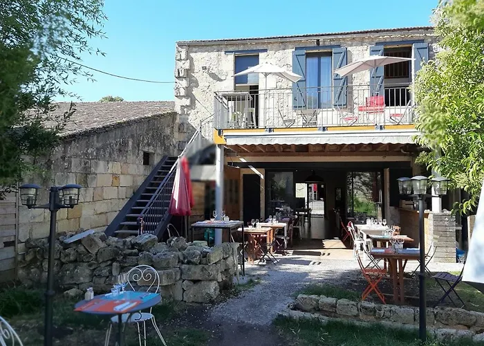 Les Logis Des Vignobles Sainte Emilion En Duplex N 1 Avec Terrasse Appartement *